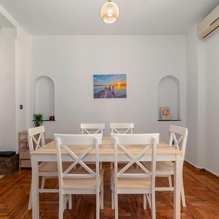 Spacious 2Bd Apartment Next To Athens Archeological Museum 외부 사진