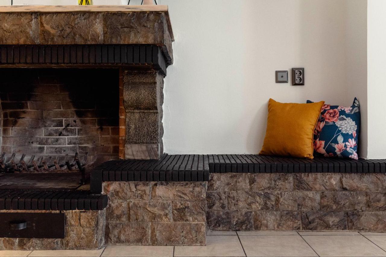 Spacious 2Bd Apartment Next To Athens Archeological Museum 외부 사진