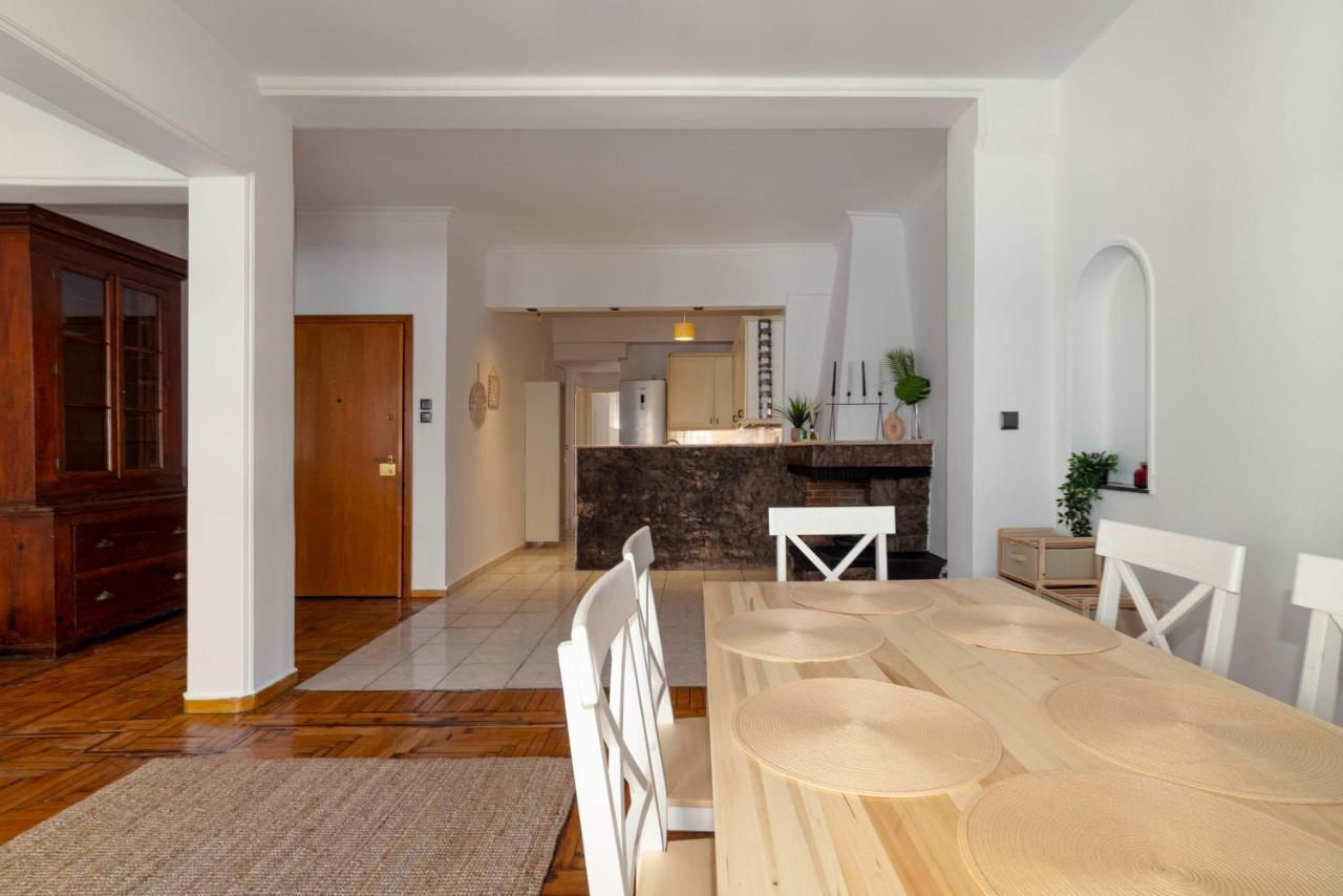 Spacious 2Bd Apartment Next To Athens Archeological Museum 외부 사진