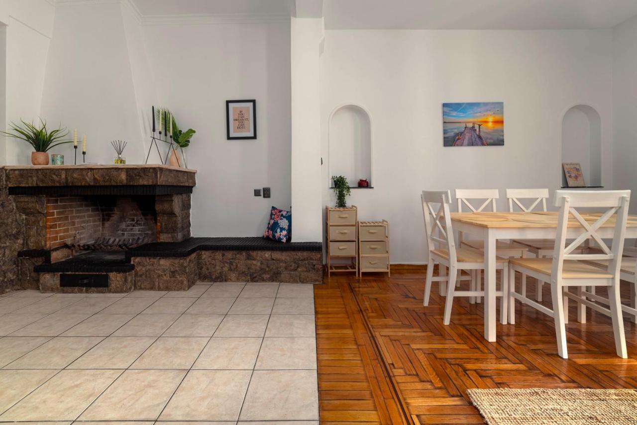 Spacious 2Bd Apartment Next To Athens Archeological Museum 외부 사진